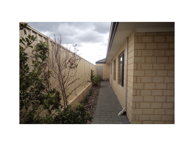 3 Turtledove Way, Beechboro WA 6063