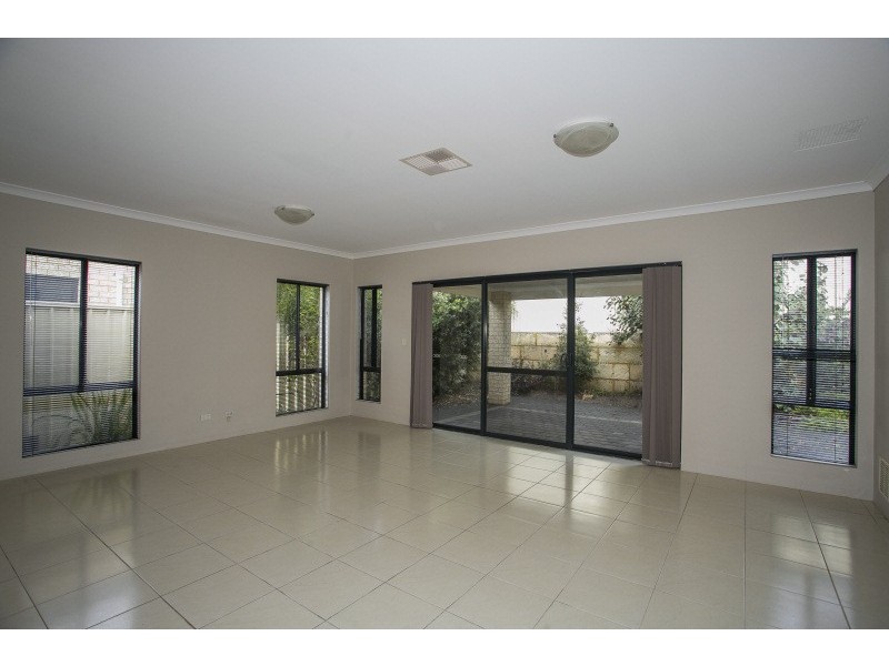 64A Cooper Street, Madeley WA 6065