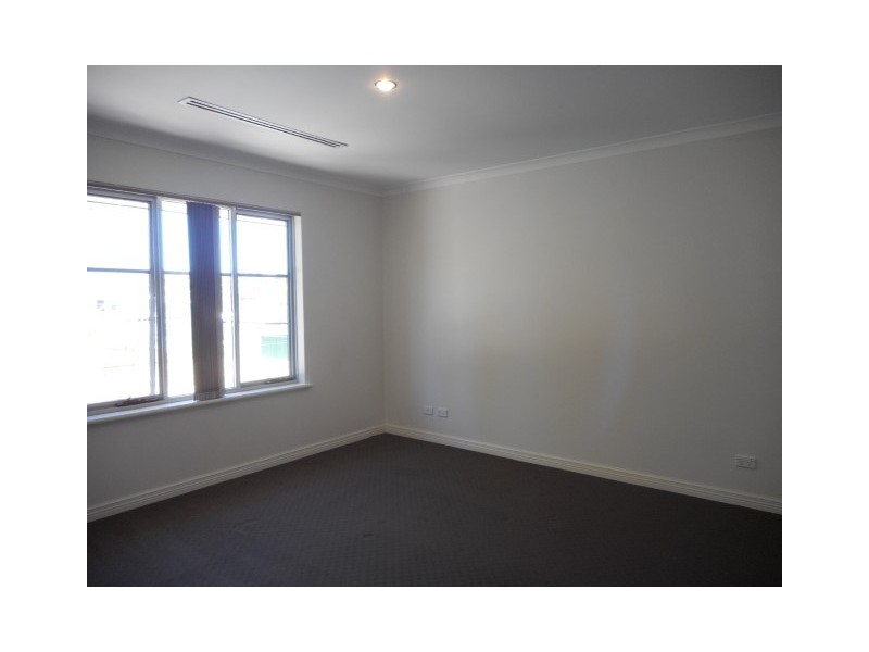 90A Beatrice Street, Innaloo WA 6018