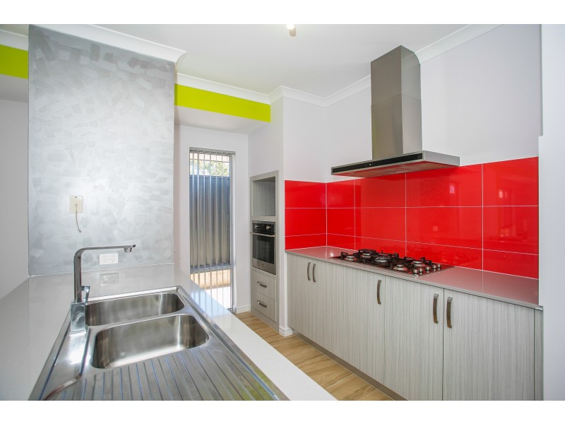 13 Rostratus Link, West Swan WA 6055