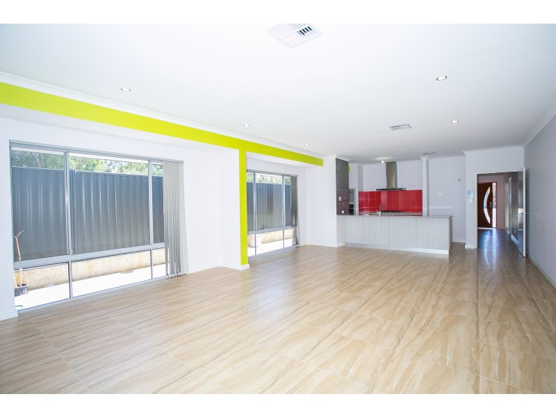 13 Rostratus Link, West Swan WA 6055