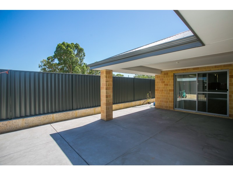 13 Rostratus Link, West Swan WA 6055