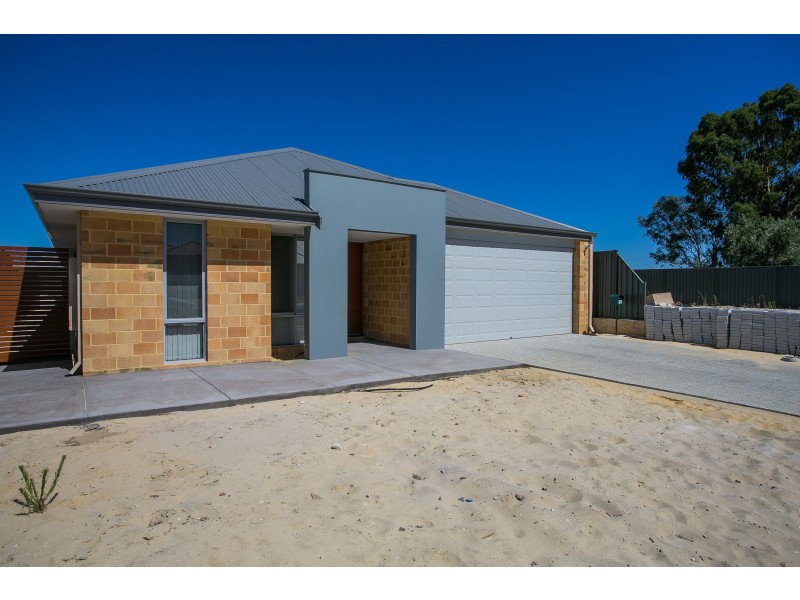13 Rostratus Link, West Swan WA 6055