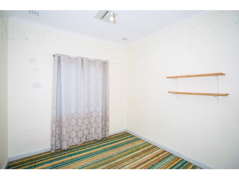 52 Brookman Avenue, Langford WA 6147