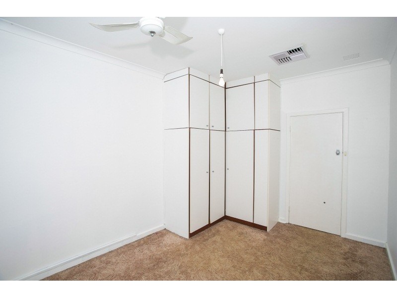 72 Eastdene Circle, Nollamara WA 6061