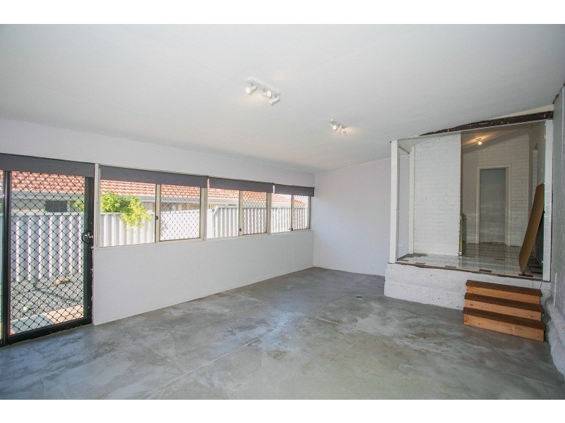 72 Eastdene Circle, Nollamara WA 6061