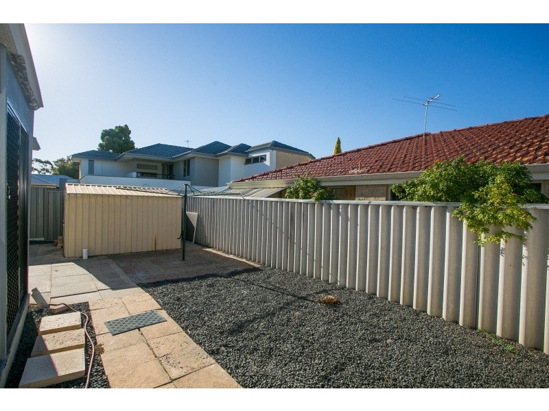 72 Eastdene Circle, Nollamara WA 6061