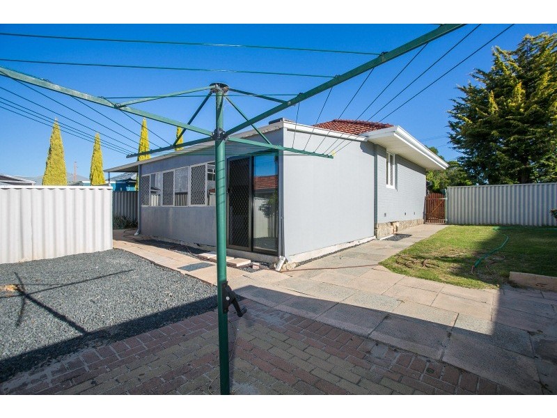 72 Eastdene Circle, Nollamara WA 6061