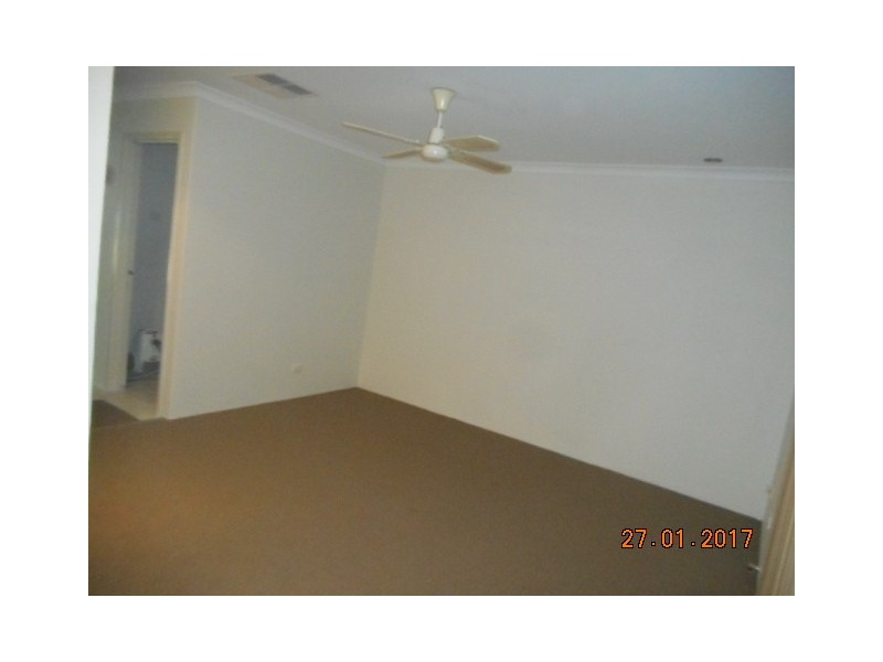 7 Columbia Way, Beechboro WA 6063
