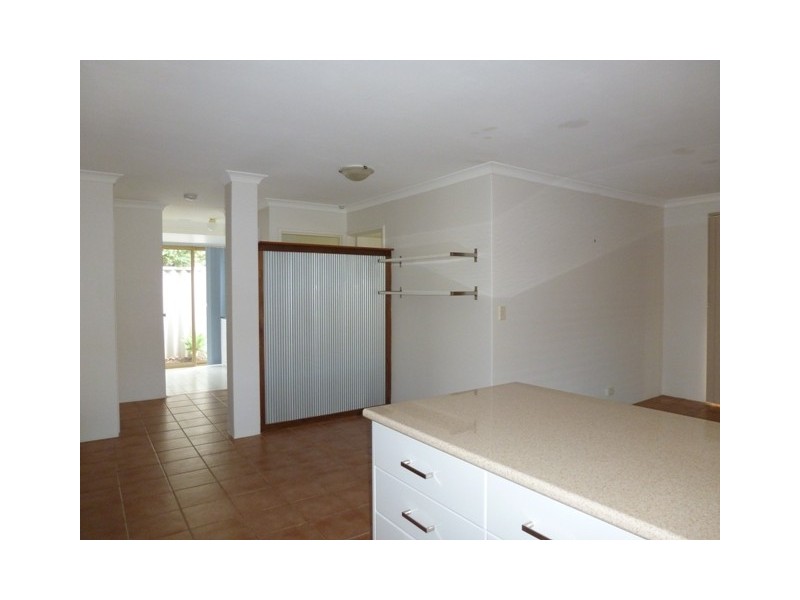 3 Cocos Place, Marangaroo WA 6064