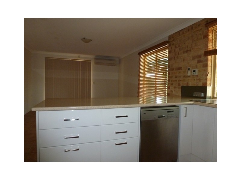 3 Cocos Place, Marangaroo WA 6064