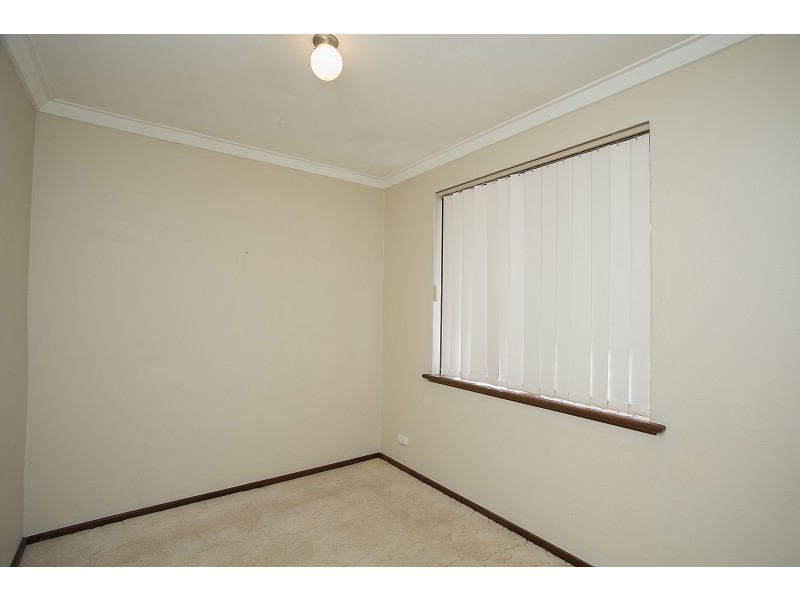 15 Ledger Street, Warnbro WA 6169