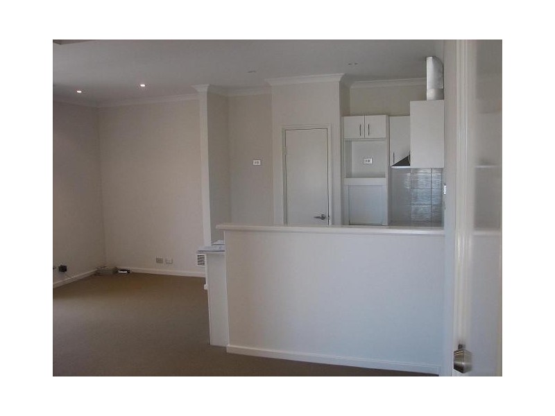 1/36 Dunlin Gardens, Beechboro WA 6063