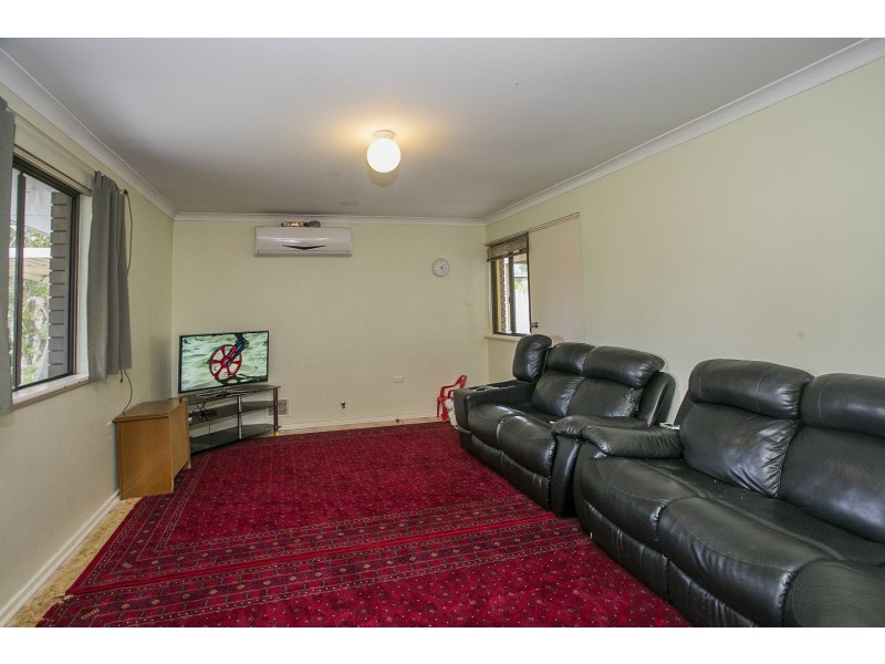 46 Hayden Way, Langford WA 6147