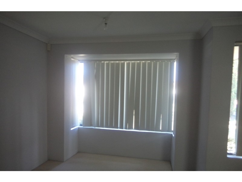 6 Wintergreene Drive, Beechboro WA 6063