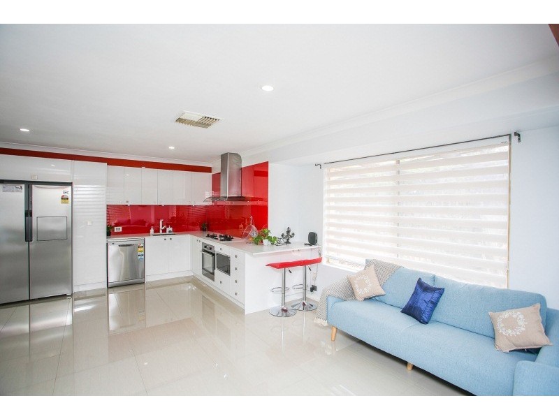 10 Teviot Place, Beechboro WA 6063