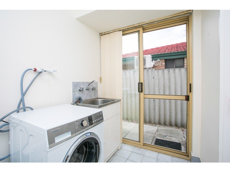 10 Teviot Place, Beechboro WA 6063
