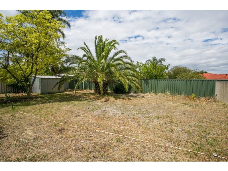 10 Teviot Place, Beechboro WA 6063
