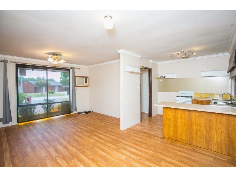26 Thorburn Avenue, Beechboro WA 6063