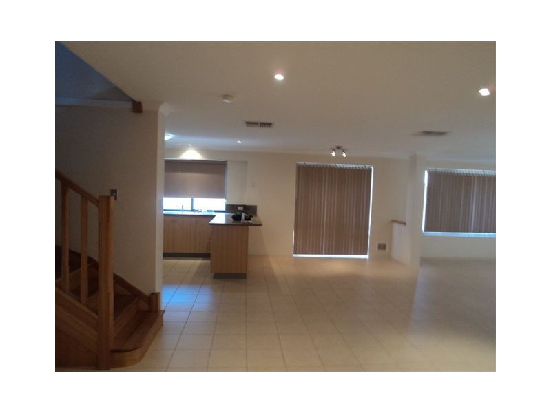 10 Stapella Lane, Beechboro WA 6063