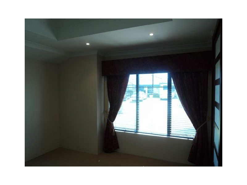 10 Stapella Lane, Beechboro WA 6063