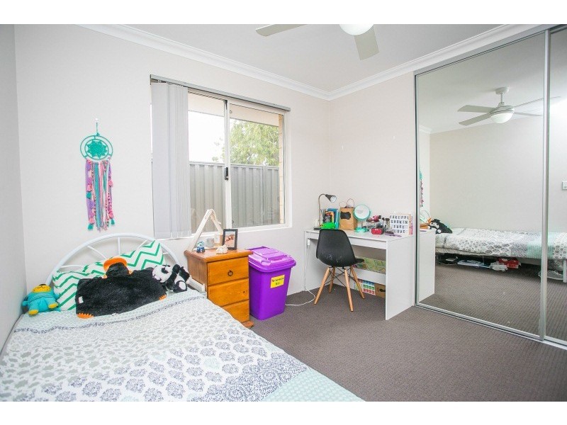 2/20 Smythe Street, Rockingham WA 6168