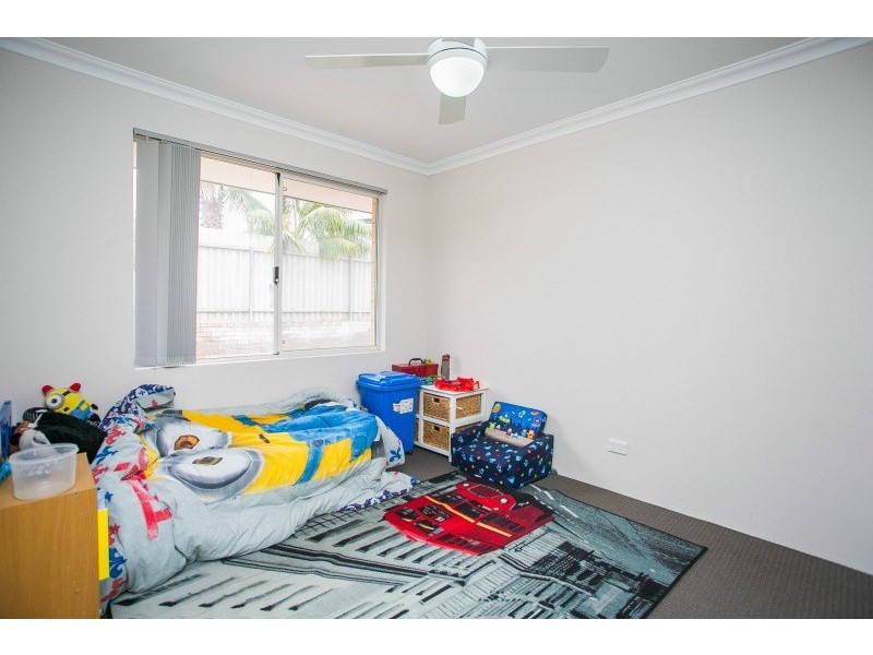 2/20 Smythe Street, Rockingham WA 6168