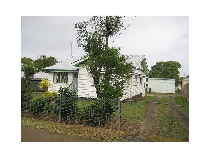 230 Walker Street, Maryborough QLD 4650