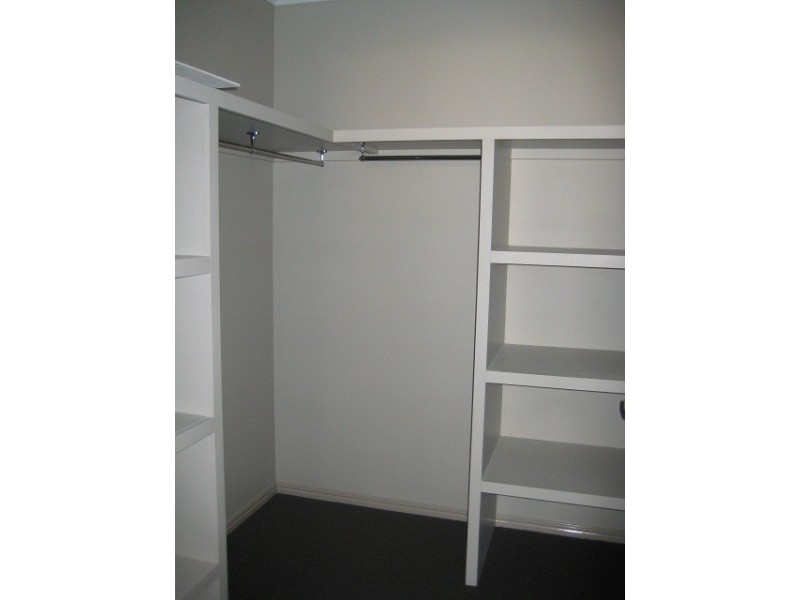 2/12 Cheyne Cct, Tinana QLD 4650