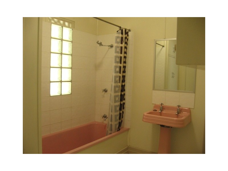 74 Frank Street, Maryborough QLD 4650