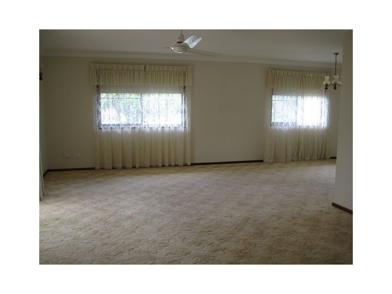 41 High Street, Tinana QLD 4650