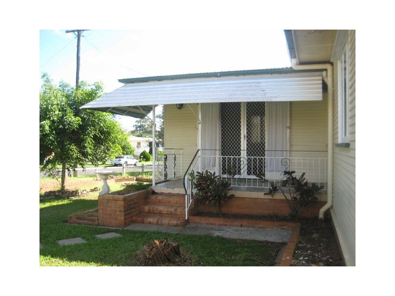 9 Wynne Pde, Maryborough QLD 4650