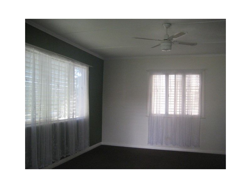 9 Wynne Pde, Maryborough QLD 4650