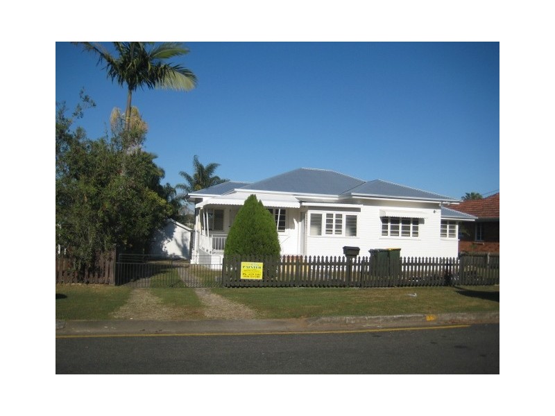 10 Aberdeen Avenue, Maryborough QLD 4650