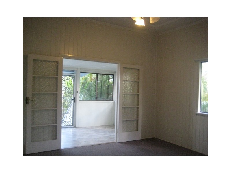 292 John Street, Maryborough QLD 4650