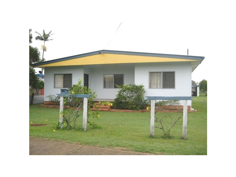 130 Torquay Road, Scarness QLD 4655
