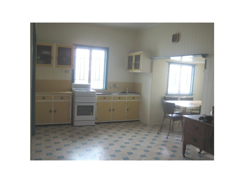 130 Torquay Road, Scarness QLD 4655