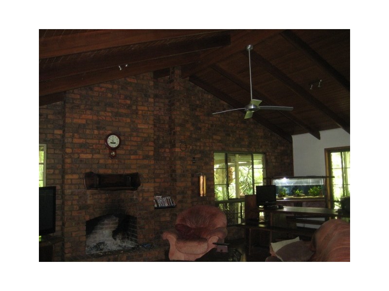 23 Sunnyside Drive, Susan River QLD 4655