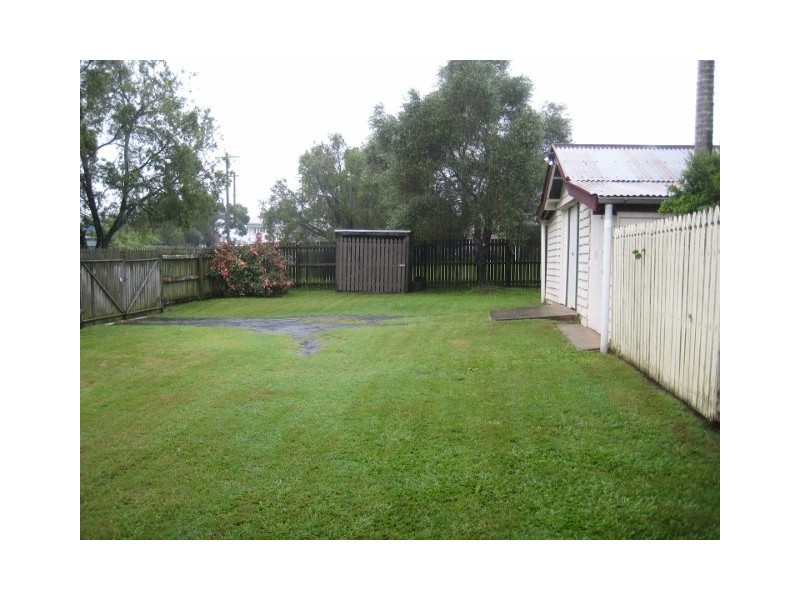 19 Richard Street, Maryborough QLD 4650