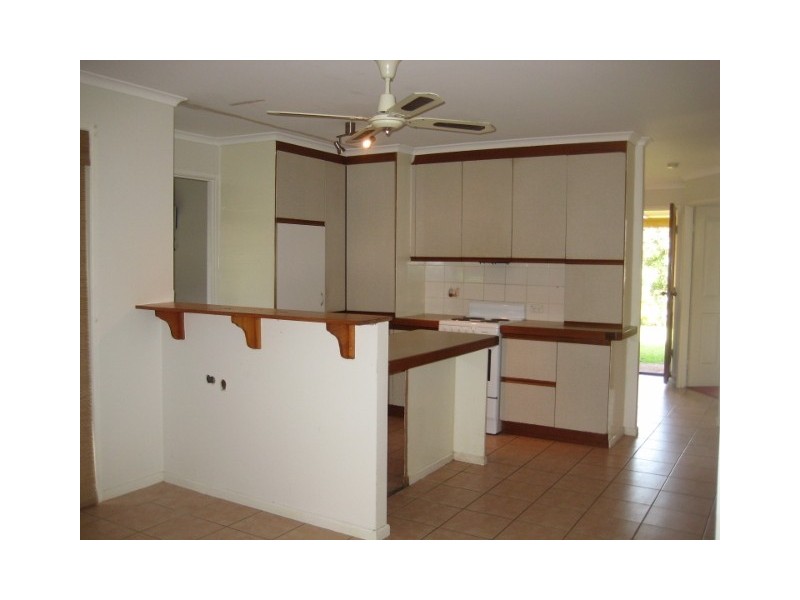 43 Brugh Street, Aldershot QLD 4650