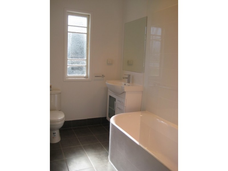 50 Holme, Granville QLD 4650