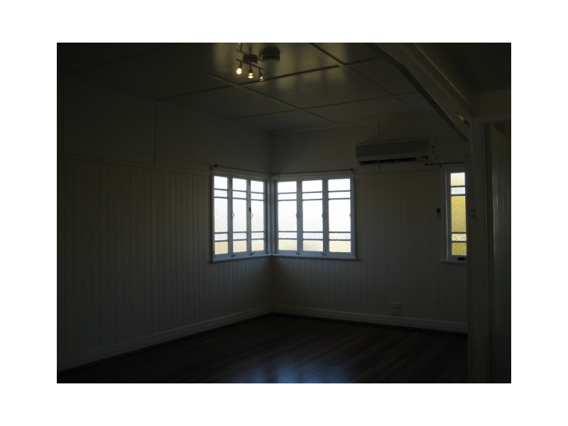 50 Holme, Granville QLD 4650