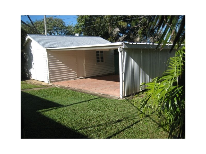 10 Aberdeen Avenue, Maryborough QLD 4650