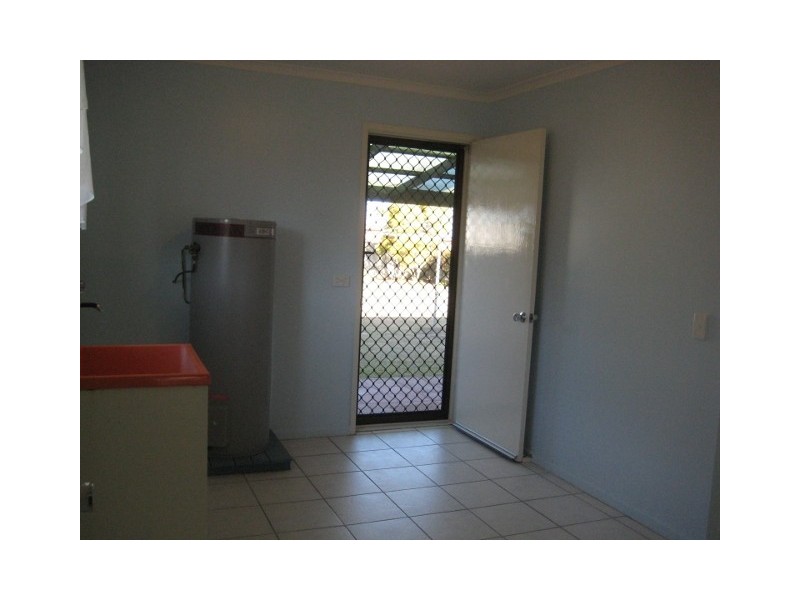 31 Wolseley Street, Granville QLD 4650