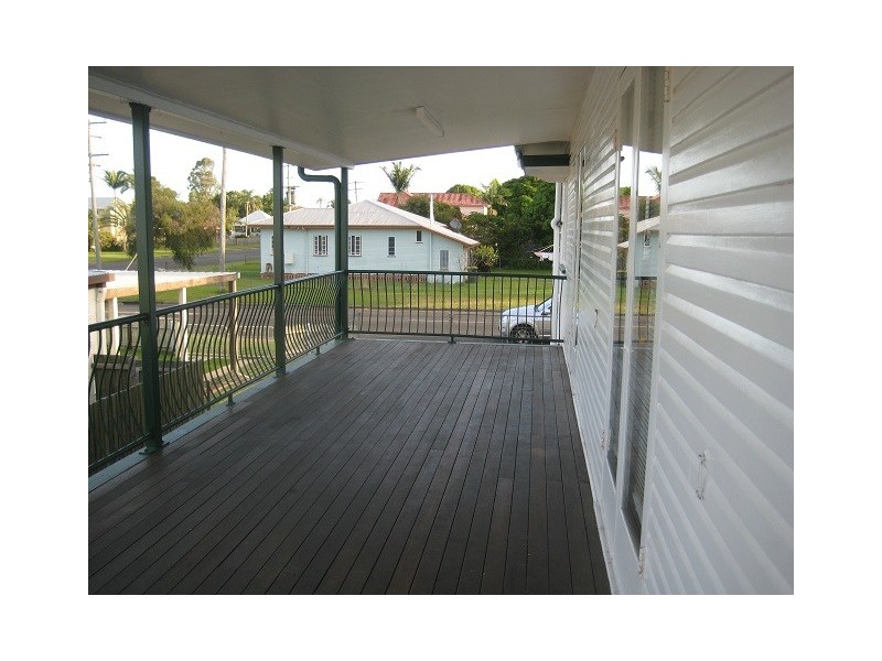 15 Frank Street, Maryborough QLD 4650