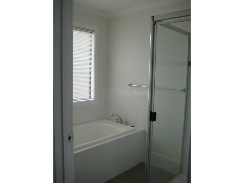 17 John Street, Tiaro QLD 4650