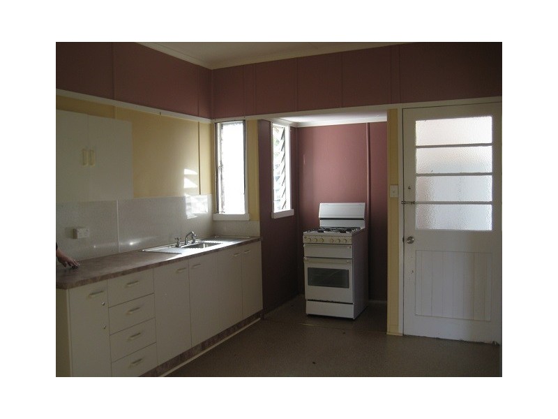 32 Christensen Street, Maryborough QLD 4650