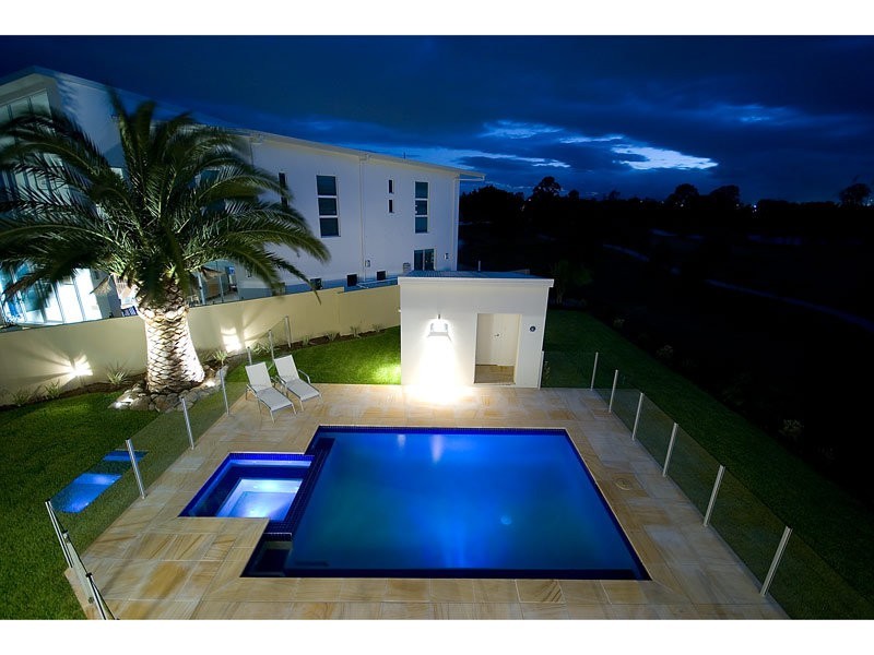 1038 Lakeview Terrace, Benowa QLD 4217