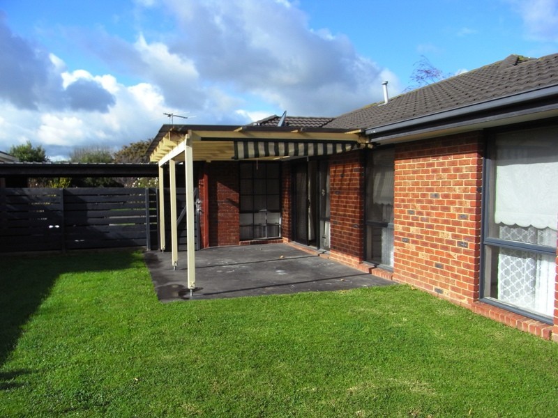 56 Kelburn Road, Berwick VIC 3806