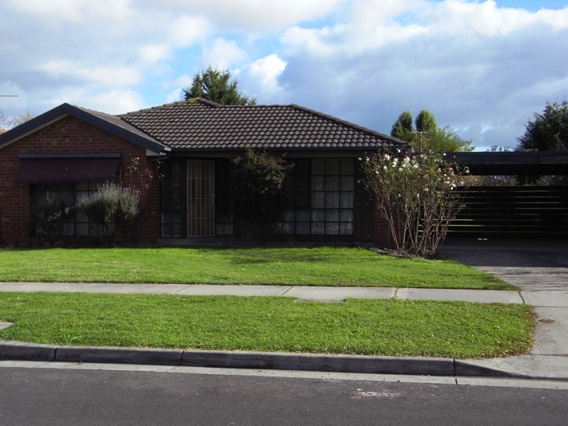 56 Kelburn Road, Berwick VIC 3806